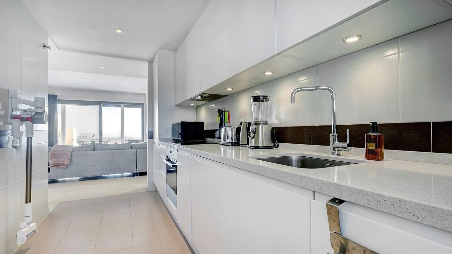102 Stylish 2 Bed Duplex Penthouse Sea Views & Hot Tub Apartment La Cala De Mijas