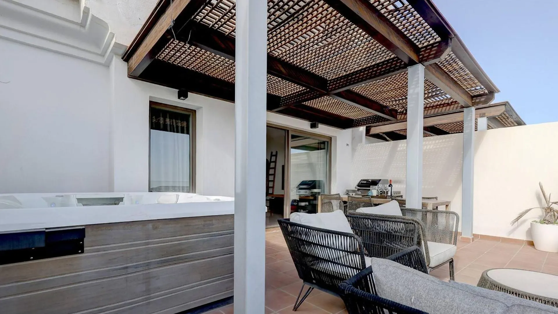 102 Stylish 2 Bed Duplex Penthouse Sea Views & Hot Tub Apartment La Cala De Mijas Spain