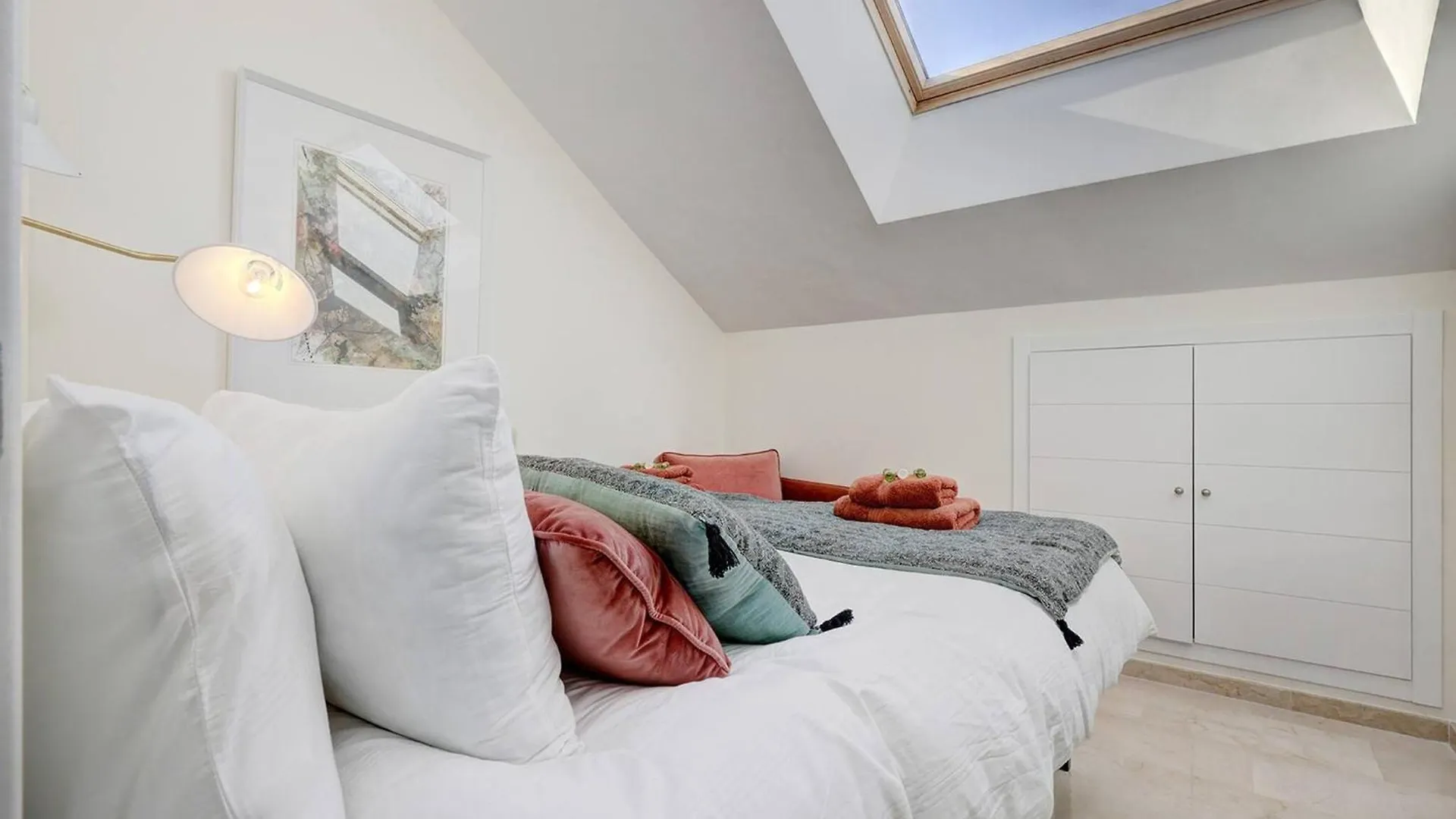 Apartmán 102 Stylish 2 Bed Duplex Penthouse Sea Views & Hot Tub La Cala De Mijas