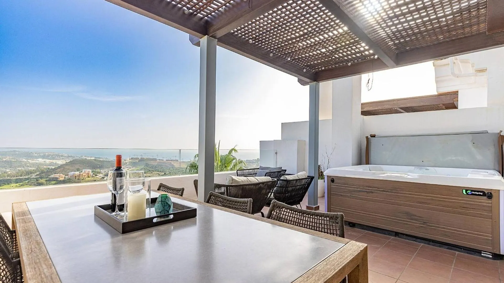 102 Stylish 2 Bed Duplex Penthouse Sea Views & Hot Tub Apartment La Cala De Mijas